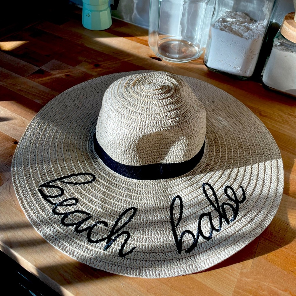 “Beach Babe” Straw Hat